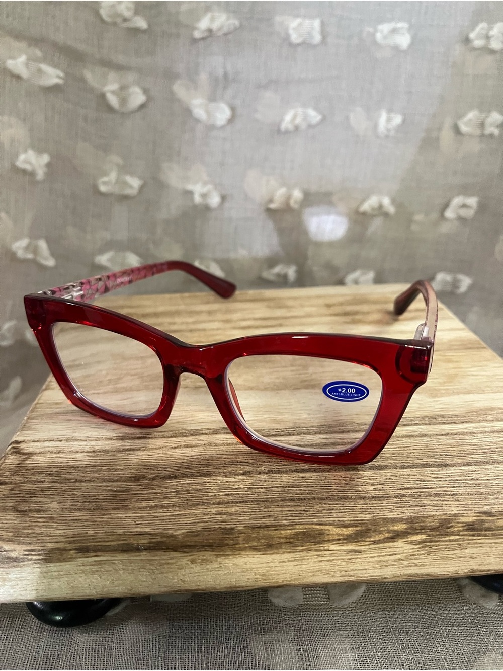 Red chunky frame Reading Glasses -